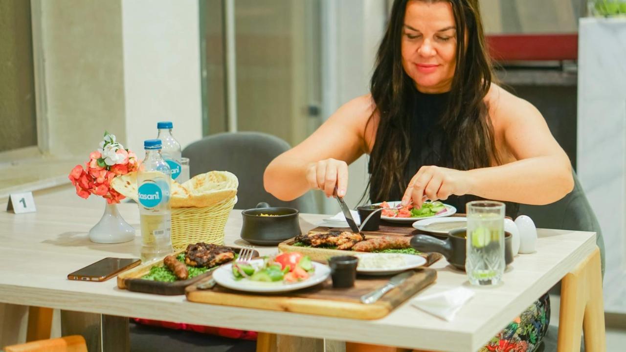 Rivoli Suites Hurghada Bagian luar foto