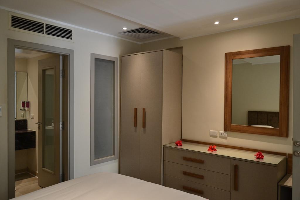 Rivoli Suites Hurghada Bagian luar foto