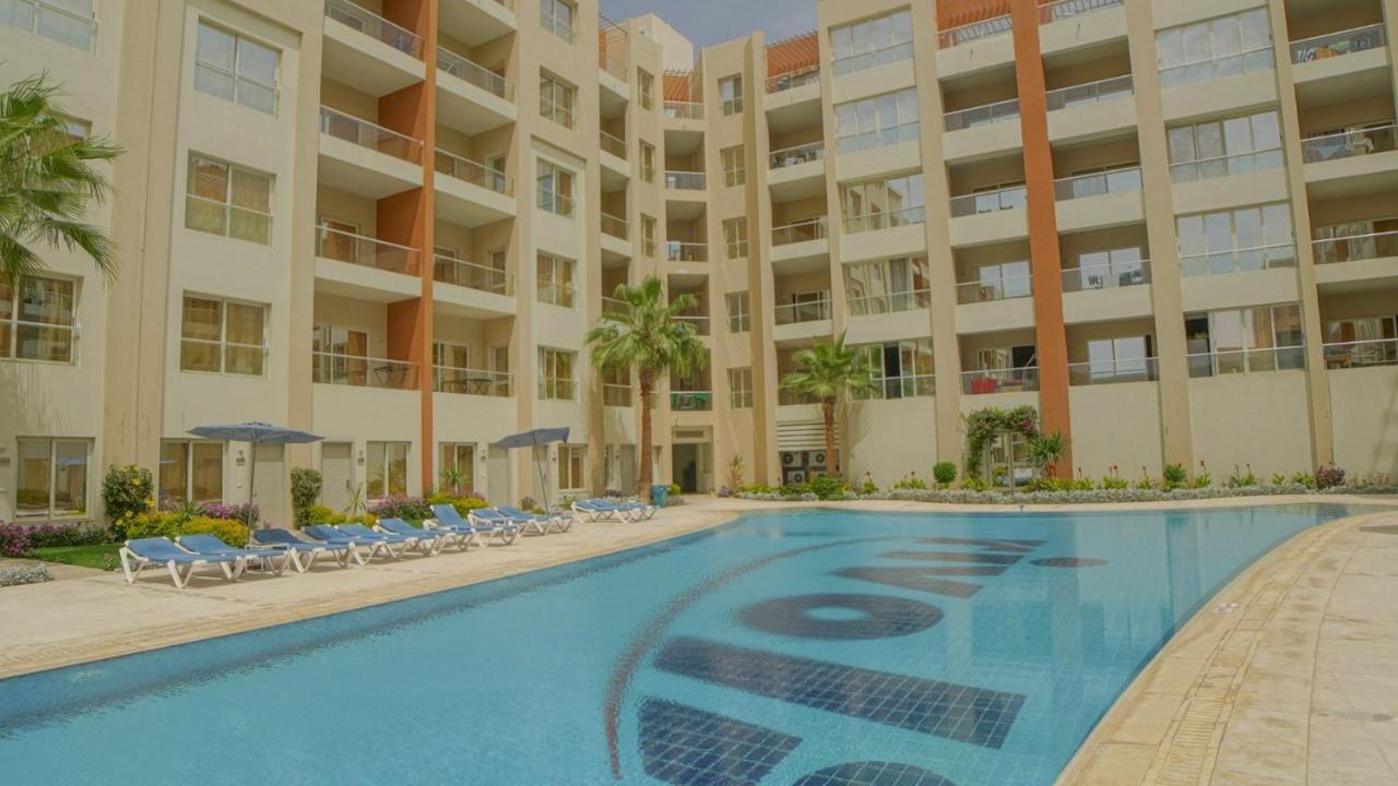 Rivoli Suites Hurghada Bagian luar foto