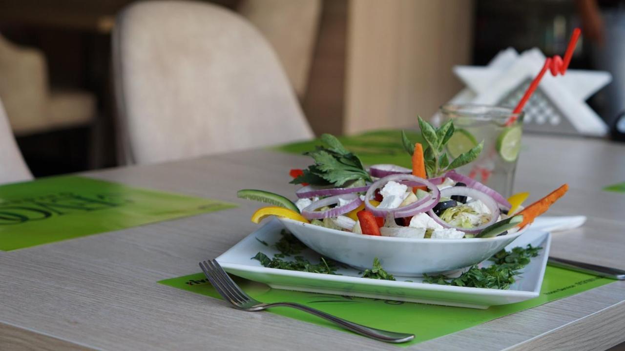 Rivoli Suites Hurghada Bagian luar foto